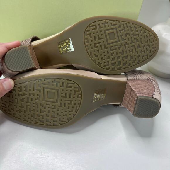 L`Artiste Spring Step Toolie-B Heel Floral Leather Beige Women 42/10.5-11 NWB - Picture 9 of 11